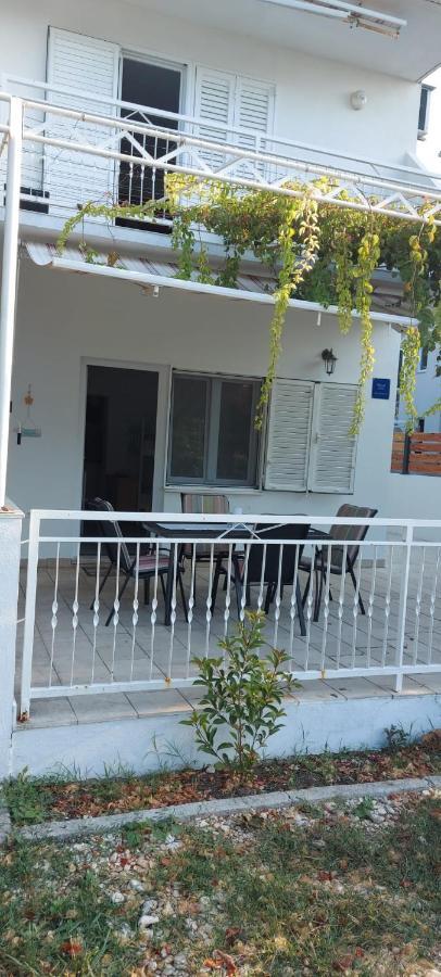 Top Location Živogošće Exterior foto