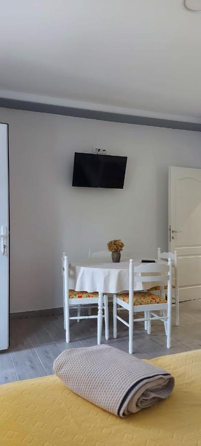 Top Location Živogošće Exterior foto