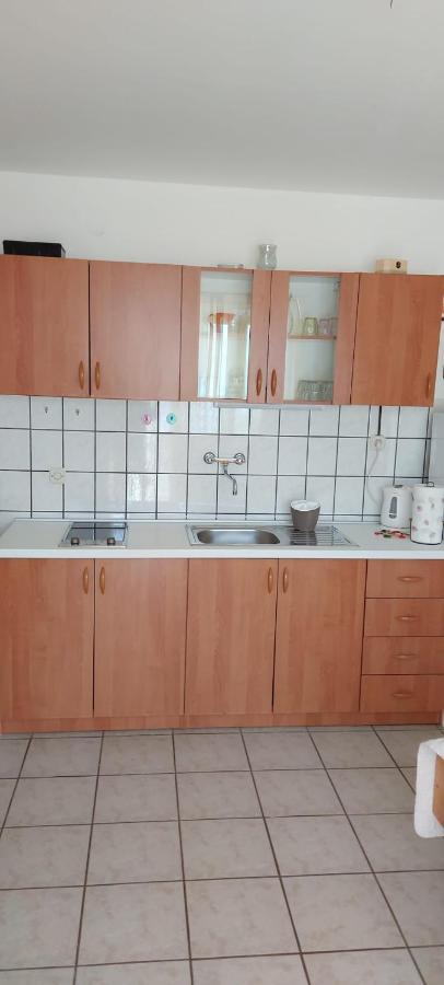 Top Location Živogošće Exterior foto