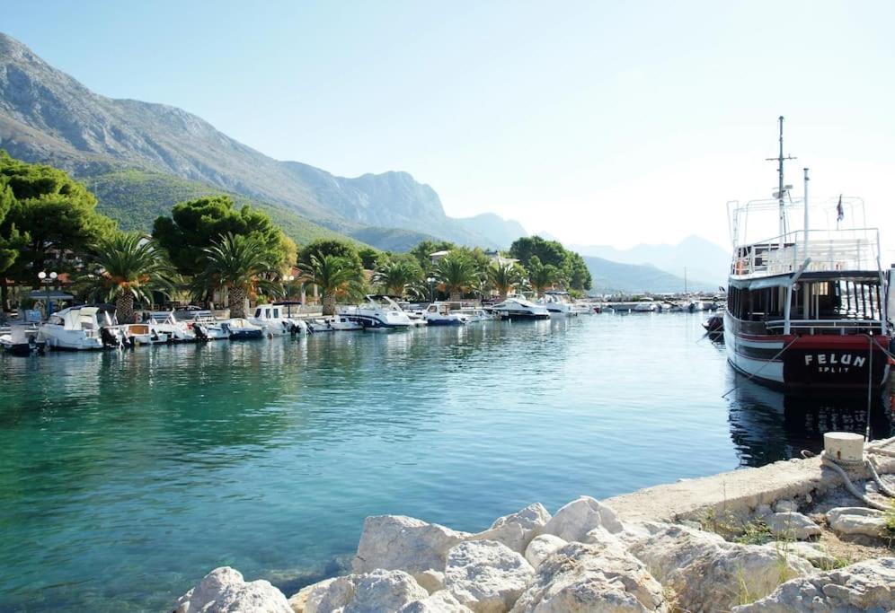 Top Location Živogošće Exterior foto
